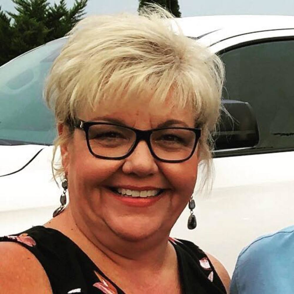 Meet your Posher, Lori